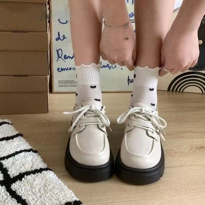Ретро белые универсальные модные туфли на платформе из маленькой кожи женские летние новые модели