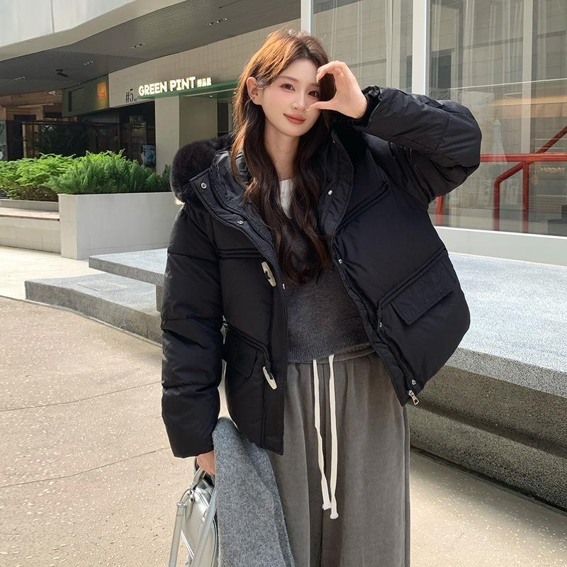 Короткая хлопковая одежда с большим меховым воротником, женская зимняя, с нишевым чувством дизайна, модная, с высоким чувством стиля, омолаживающая куртка