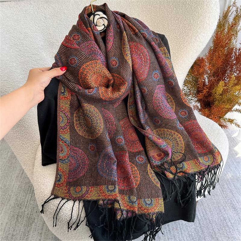 Autumn Scarf Women Pashmina Shawls Jacquard Cashmere Blanket Warm Thick Stoles for Lady Outdoor Paisley Religion Bufanda Scarf