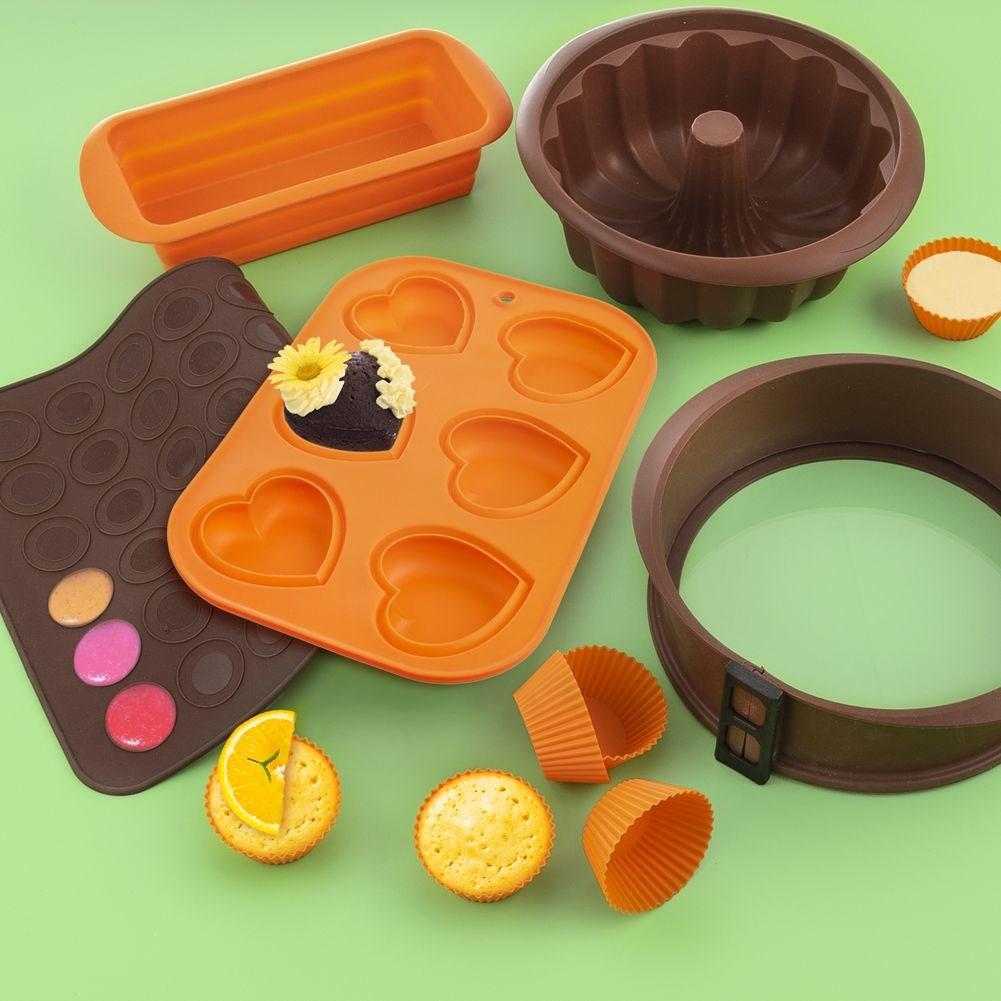 Silicone cake baking tin with chimney, orange, 26cm, SILLINIE ORION 151733