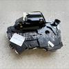 Совместимо с 2023 Toyota BZ3 Привод замка передней двери 69030-03010 (Правильно) & 69040-0R020 (Осталось)