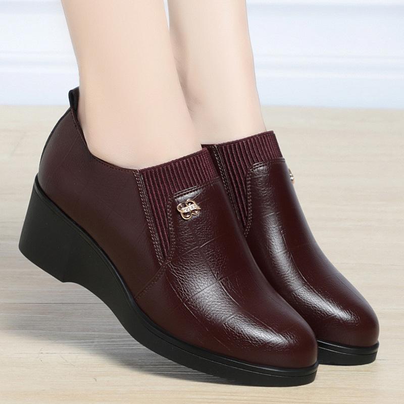 4.5cm Comfortable Deep Mouth Soft Leather Shoes Flexible Loafers Womens Spring Platform Wedges Shoes for Office Mom Work