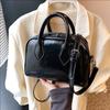 Fashion Handbag Women's New Casual Versatile Messenger Bag Commuter Bag