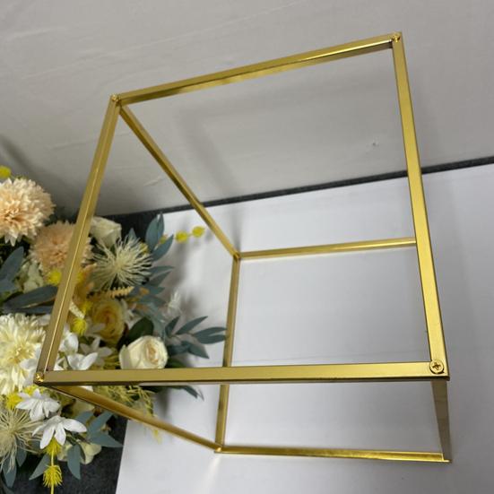 Flower Display Stand Gold Tall Floor Vase Plant Shelf Detachable Metal Flower
