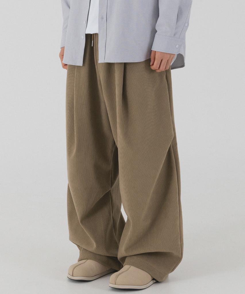 PIANER Corduroy Bonded Wide Parachute Pants (Brown)