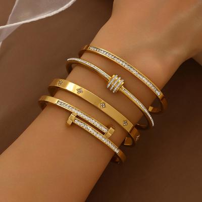 Браслет женский из нержавеющей стали цвета розового золота 18 карат с застежкой-гвоздиком - Не выцветающая бижутерия