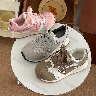 Женские кроссовки Осень Легкие Нескользящие Мягкая подошва Кроссовки Удобные На шнуровке Увеличение роста Повседневная обувь