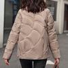 Зимняя женская пуховая куртка с тиснением, короткая модная легкая хлопковая стеганая куртка с воротником-стойкой