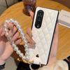Применимо к чехлу для складного мобильного телефона Samsung zfold6, браслет на запястье, жемчужный браслет, galaxyzfold5, ромб, стиль Сяосянфэн, 5G