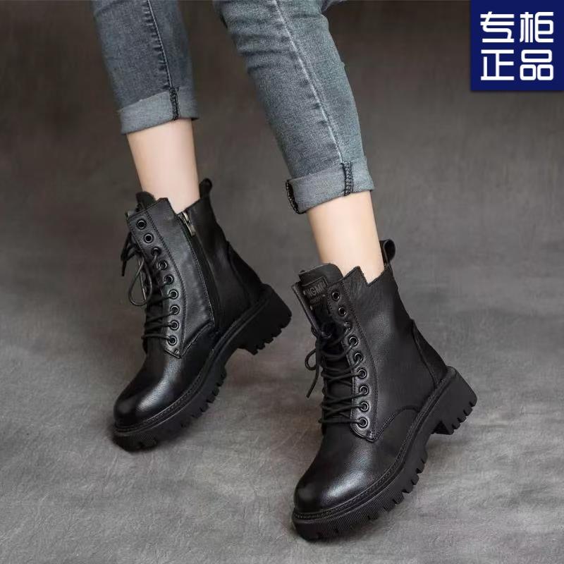 Autumn and winter new Korean version of Martin boots women's British style short boots velvet thickened versatile platform knight boots