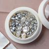 Yousheng 1Box Nail Art Pearl Изысканные DIY легкие формованные жемчужные камни ракушки Аксессуары для ногтей для женщин
