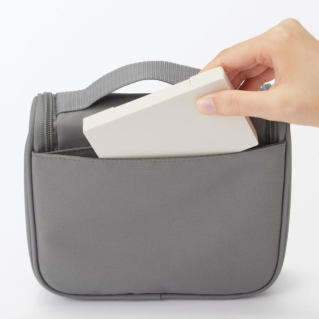 MUJI Подвесная косметичка из полиэстера, средняя, 16 x 19 x 6, 84769696, серая, прибл.. см,