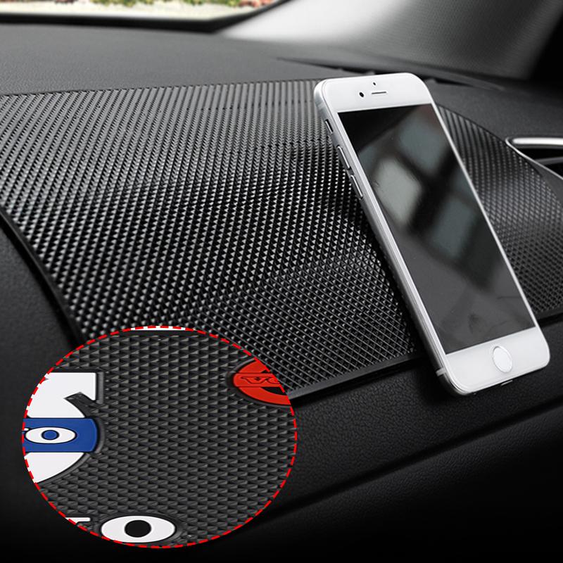 PVC Car Non Slip Mat Dashboard Phone Anti Slip Gel Pad For Volvo Rdesign AWD XC40 S90 V40 S80 V90 T6 V70 XC90 V50 V60 S40 S70 aqe123