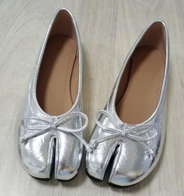 2026 Женские балетки с раздельным носком, модные туфли таби, повседневные лоферы слипоны, женские плиссированные кожаные эспадрильи, zapatillas mujer