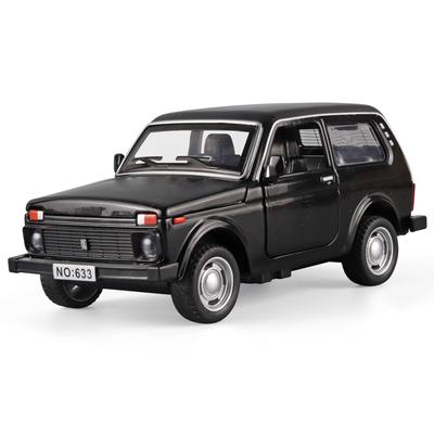 Масштаб 1/32 Lada NIVA, литая под давлением модель автомобиля, игрушечный автомобиль с откатным механизмом, звуком и светом для детей, коллекция подарков для мальчиков и девочек