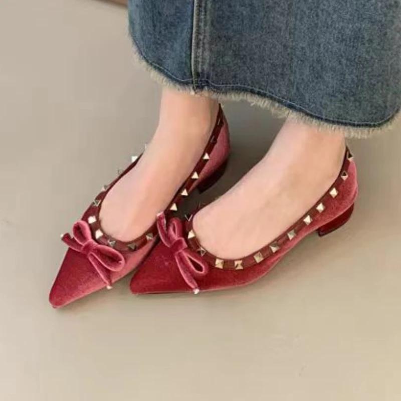 Fashion 2024 Women Ballet Flats Shoes Spring Summer New Casual Walking Loafers Pointed Toe Women Designer Lightweight Slip On Sneakers