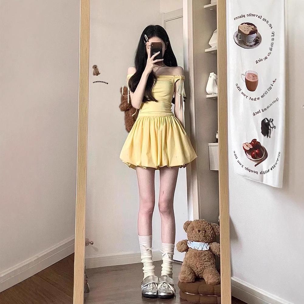 Французское желтое облегающее платье-майка с пышной юбкой - Летний нишевый дизайн для женщин