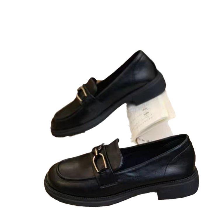 Черные кожаные туфли женские британские туфли с одной педалью 2024 новые универсальные женские туфли осенние туфли на плоской подошве