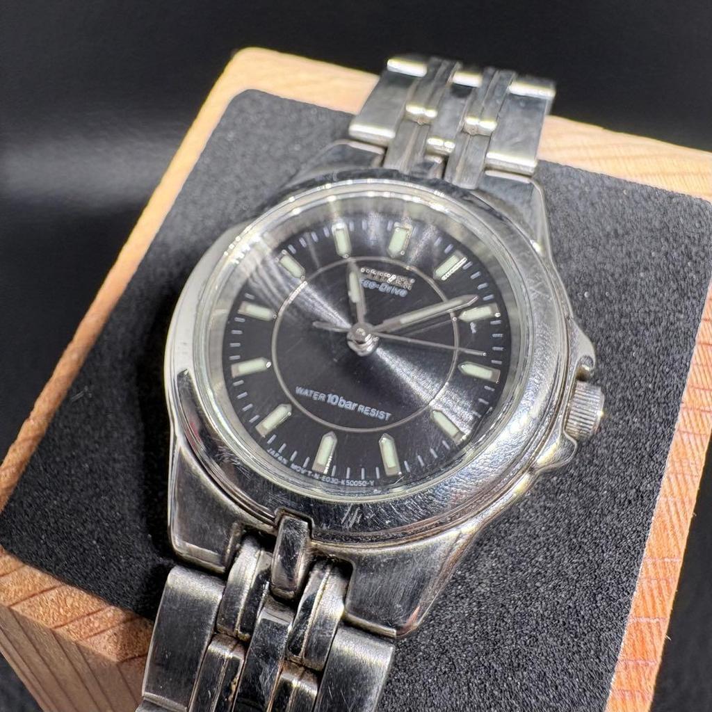 Б/У CITIZEN Eco Drive 10 ATM Водонепроницаемые Рабочие Черные Часы Женские