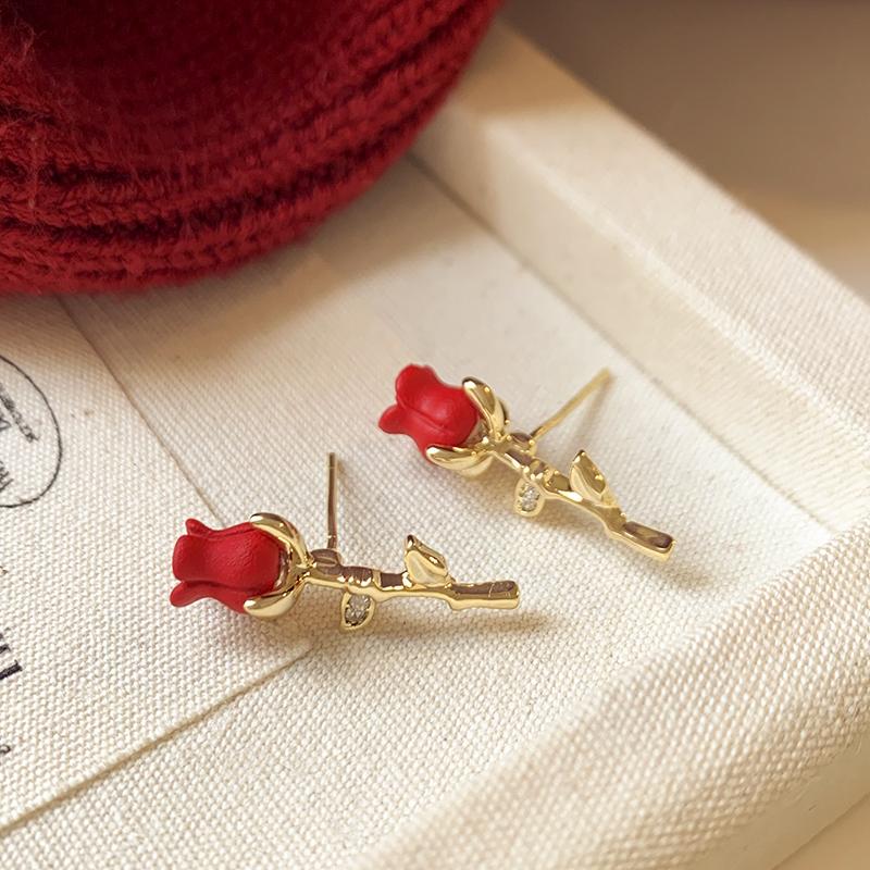 Inlaid Rhinestone Acrylic Rose Flower Earrings for Women 2024 New In Style Red Rose Stud Earring Gorgeous Luxury Zircon Gifts