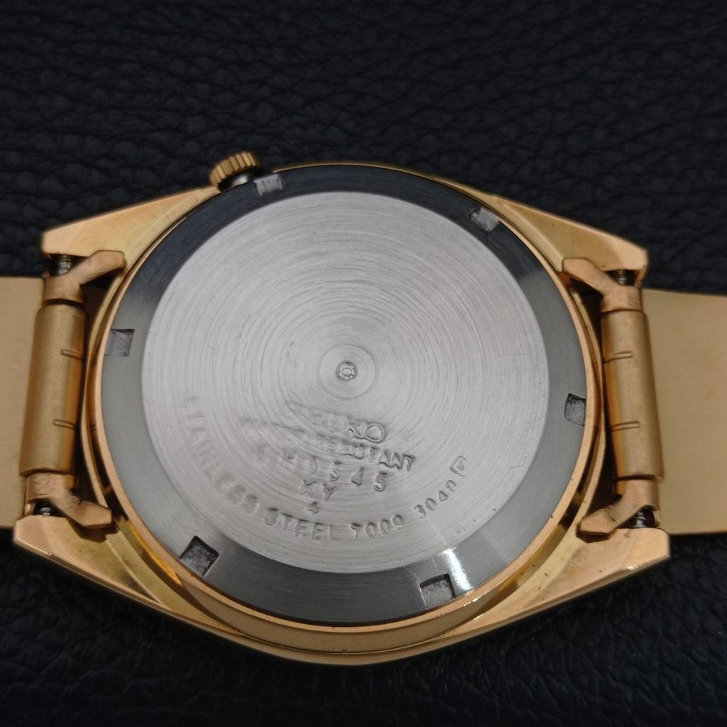 АВТОМАТИЧЕСКИЕ ВИНТАЖНЫЕ ОТРЕМОНТИРОВАННЫЕ МУЖСКИЕ ЧАСЫ SEIKO 5 7009A ЯПОНИЯ КРАСНЫЙ ЦИФЕРБЛАТ a446112-1