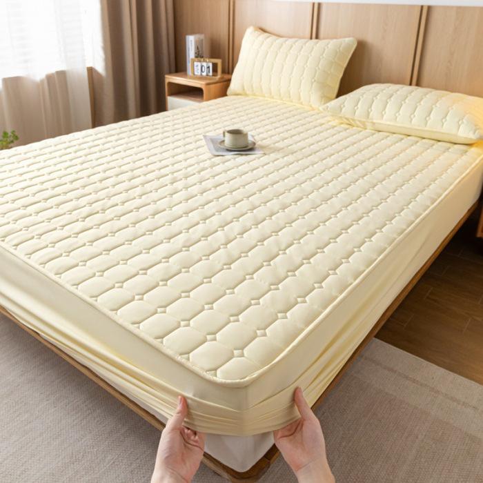 Нескользящее однотонное стеганое покрывало: Приятный для кожи, выстиранный хлопок