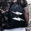 Легкий спортивный фитнес рюкзак на шнурке с принтованным логотипом для мужчин