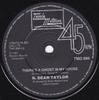7-дюймовая пластинка R. DEAN TAYLOR В моем доме привидение  TMG896 Tamla Motown  UK SoulFunk Б/у