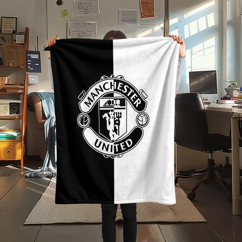 Man Utd Print FlAannel Blanket, High quality Comfortable for All Seasons, Home Decor, Warmth and Comfort