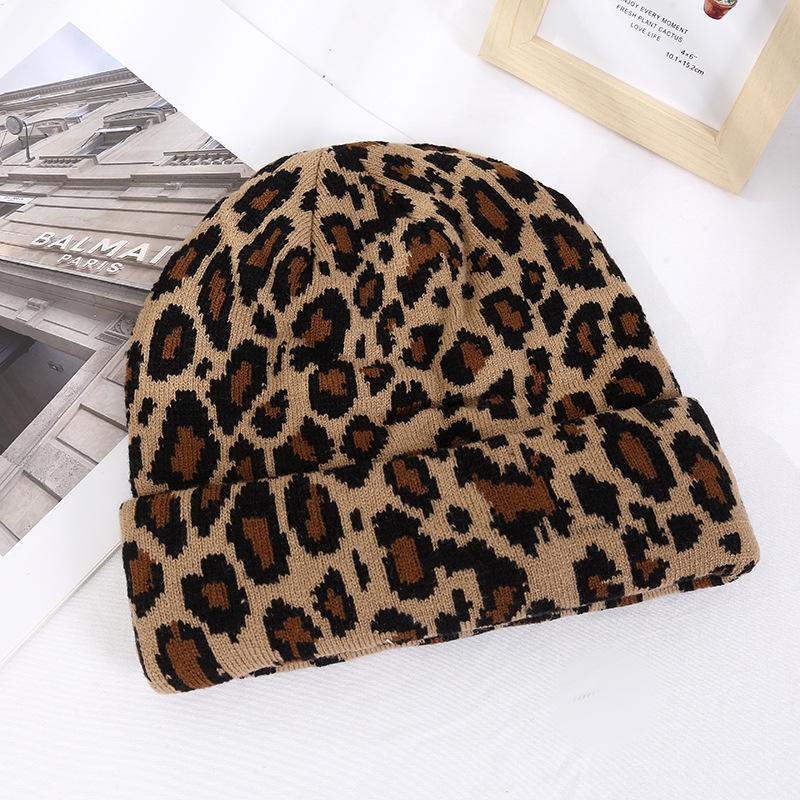 Leopard Print Light Body Knitted Hat for Winter Warmth Melon Skin Hat Wholesale Rolled Edge Dome Hood Internet Famous Hat