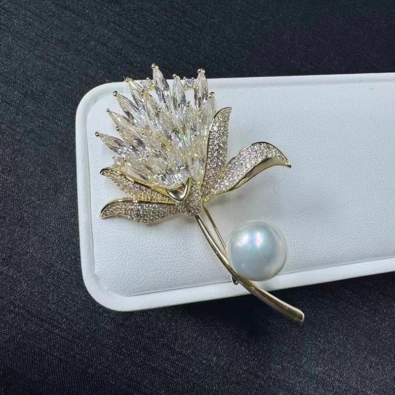 DIY Accessories Zircon Crystal Flower Brooch for Women - Gold-Plated Copper Pin with Dazzling Pearls and Atmospheric Design