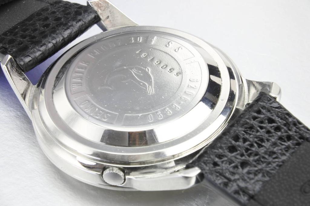 Пример того же номера модели, что и Tokyo 1964 года, 1965 года SEIKO Sportsmatic Weekdater 26 камней Механизм Автоматические наручные часы Редкие Олимпийские Золотистый тон