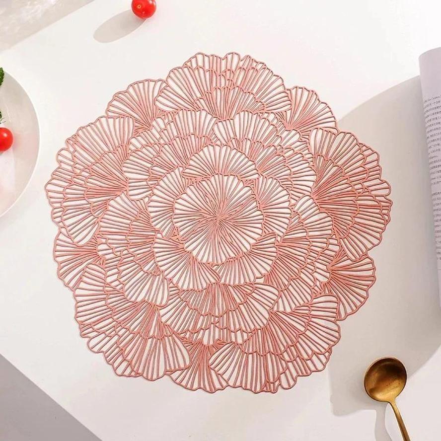 European Hollowed Out Flower Dining Mat Desktop Decoration Anti Slip And Heat Insulation Mat Light Luxury Western Dining Mat