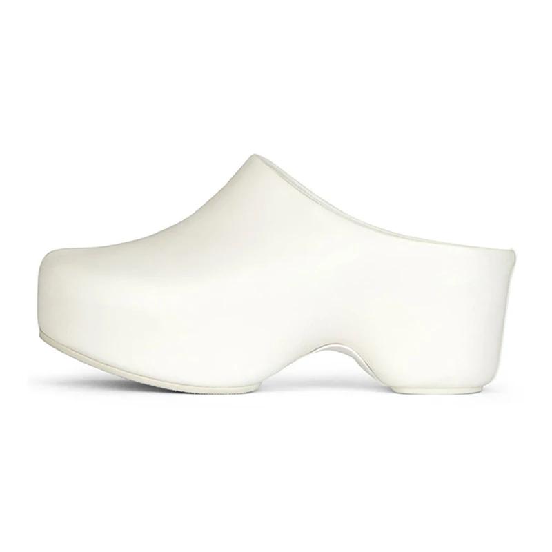 Модный бренд Водяной бриллиант Плоская подошва Пляжные шлепанцы Женские Отпуск Досуг Серебристые Сандалии на толстой подошве Средний каблук Женская обувь Размер 43