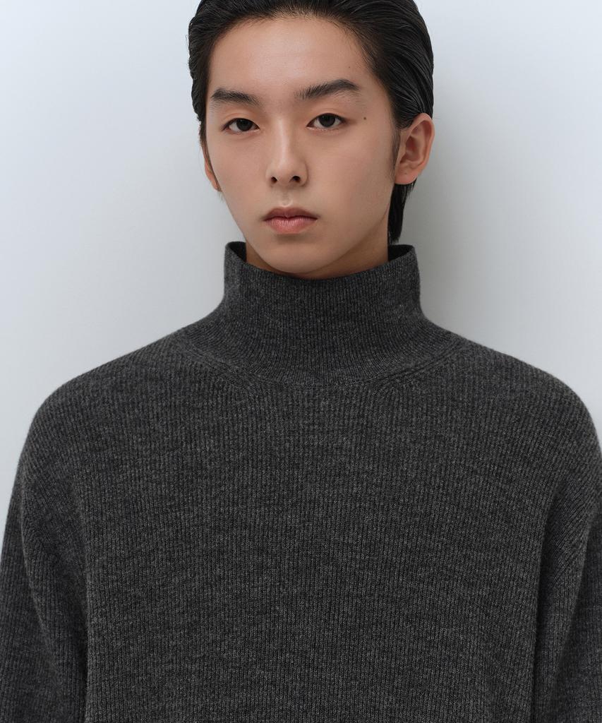 MUSINSA STANDARD [Victoria Wool] Minimal Ribbed Turtleneck Knit [Medium Grey]