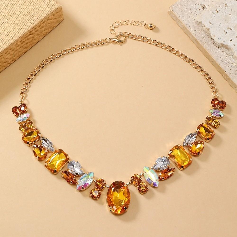 Decoration Vintage Chunky Necklace Charm Exaggerated Necklace Rhinestone Necklace  Gifts