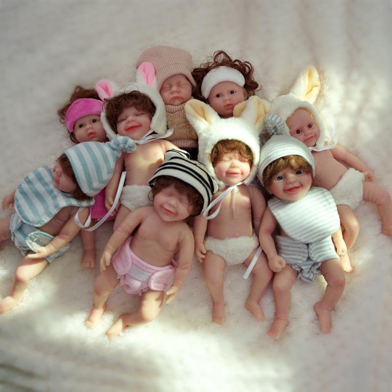 6 Inch Solid Silicone Full Body Reborn Baby Doll for Girl and Boy 15cm Mini Palm Simulation Doll Maddie Dress Up Playmate Toy Doll Kid Birthday Gift