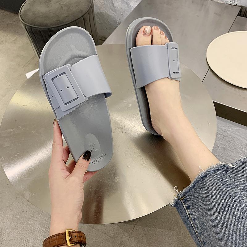 2025 тапочки женские летние модные верхняя одежда студенческие на толстой подошве классные тапочки, корейская версия персонализированной домашней и уличной плоской пляжной обуви