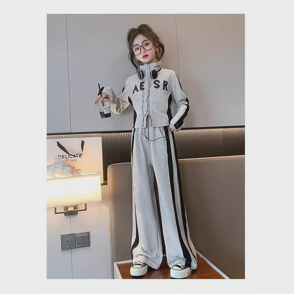 Girls' Autumn Leisure Suits: Striped Sports Pants & Stylish Sweatshirts, Two-Piece Set for Older Kids – Perfect for Spring & Fall.