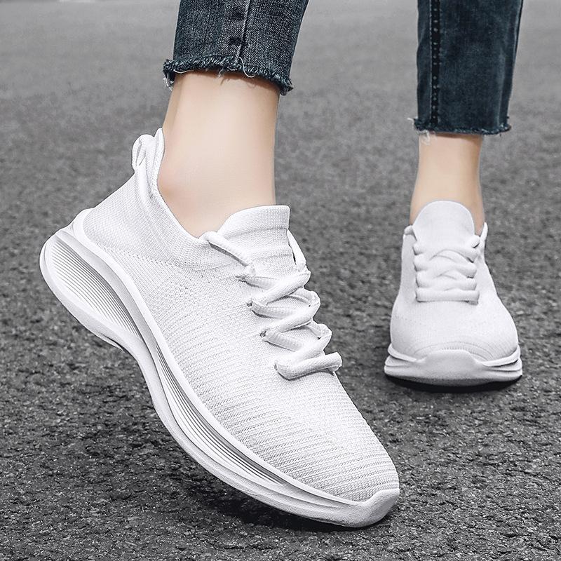 Breathable Fly-woven Couple Socks Shoes Casual Sports Shoes Men and Women Lightweight Running Couple Shoes