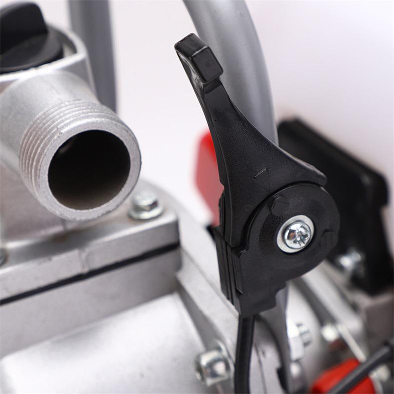Compact Four-Stroke Gasoline Water Pump for Agricultural and Garden Irrigation