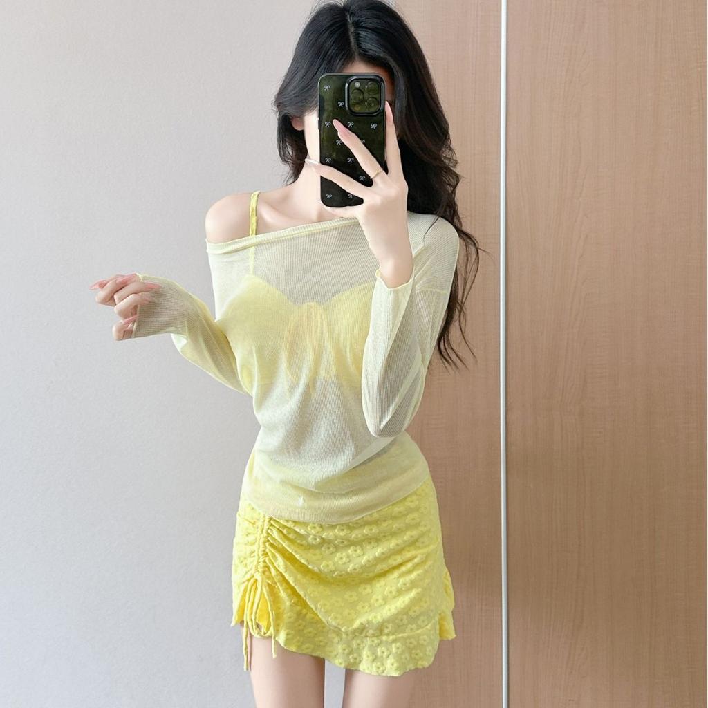 New swimsuit three-piece sunscreen long-sleeved solid color sweet split covering meat and looking thin Spice Girl vacation swimsuit