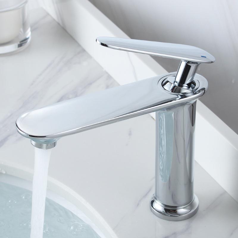 Роскошный смеситель для раковины в ванной, монтируемый на столешницу, черный хром, золото, смеситель для раковины с одним отверстием, краны для воды, смесители для раковины для горячей и холодной воды