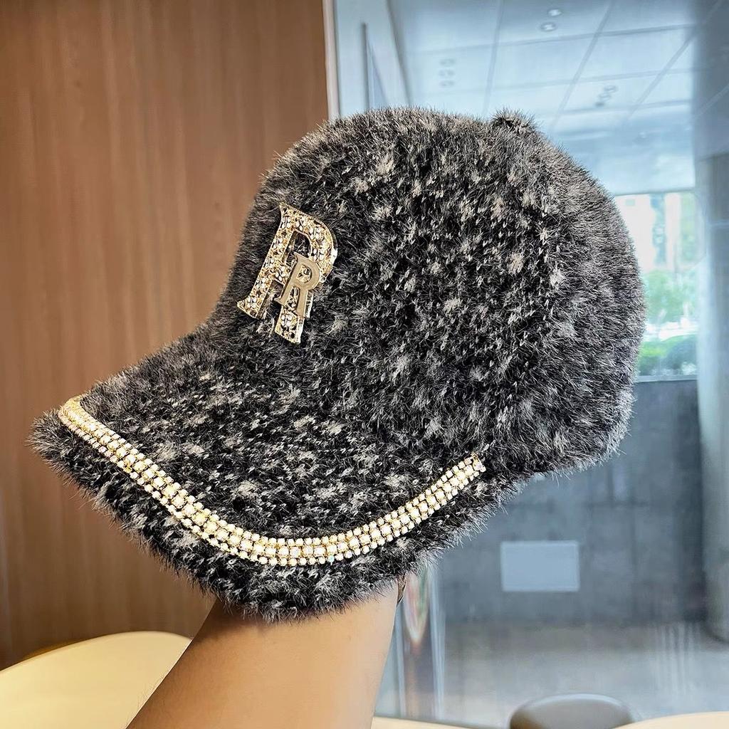Women's Korean Autumn and Winter Rhinestone Letter Baseball Cap, Outdoor Autumn and Winter Plush Warm Duckbill Cap
