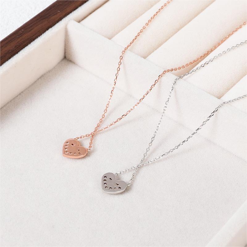 Ожерелье Love для женщин Ins Niche Design Light Luxury Gentle Heart Zircon Clavicle Chain