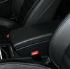 Защитный чехол на подлокотник Volkswagen CC из кожи (2010-2021)