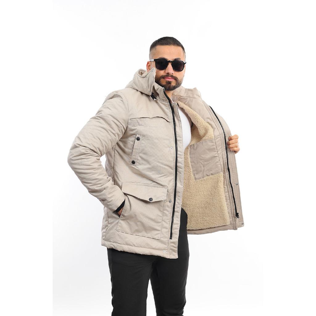 Зимнее мужское пальто на меховой подкладке