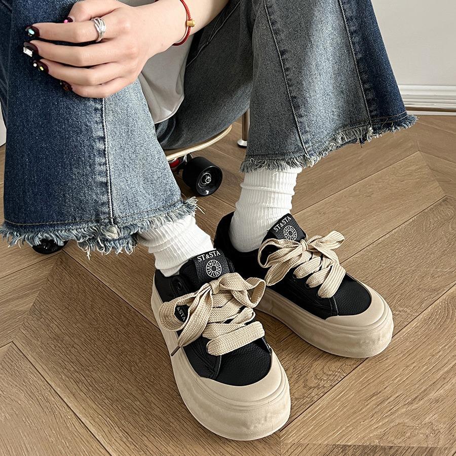 Casual Round Head Student Versatile Simple Platform White Shoes Women's 2025 New Spring Low-top Lightweight Sports Board Shoes