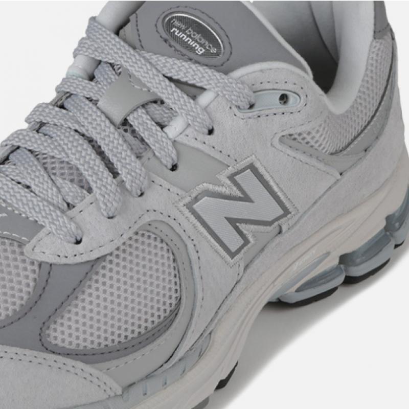 New Balance 2002r Серые мужские и женские кроссовки для бега M2002r0