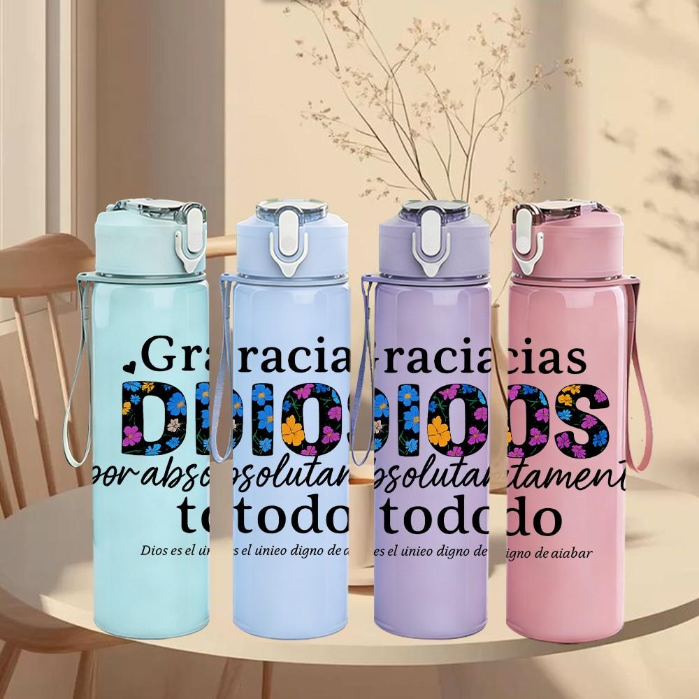 1PC Gracias Dios Spanish Faith Quote Print 750ml Color Plastic Sports Water Bottle Leakproof Flip Straw Lid Suitable for Sports Office Home Use